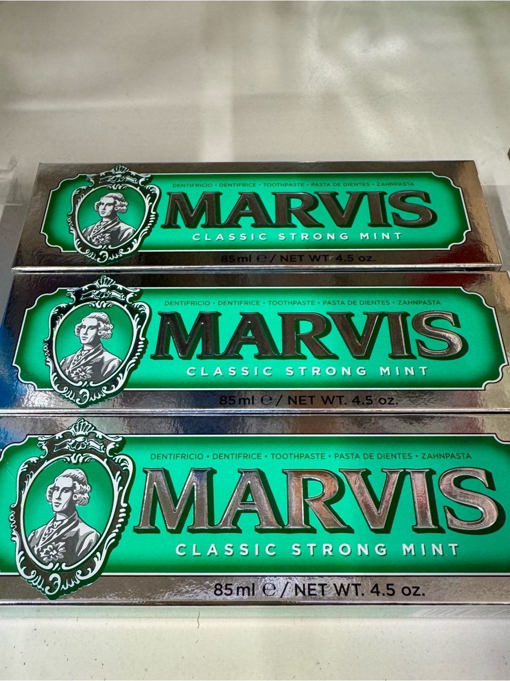 FROM ITALY Marvis Classic Strong Mint Toothpaste (3 FULL SIZE TUBES)